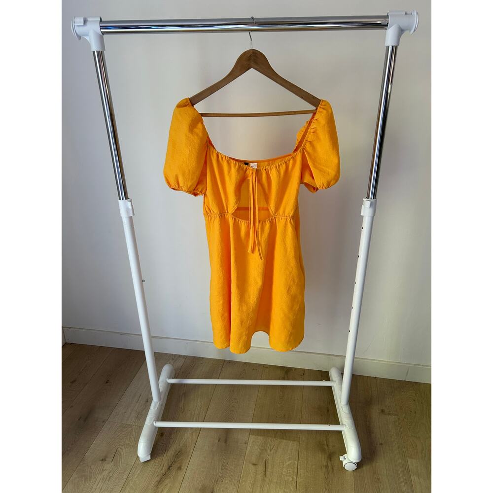 H&M Yellow Picnic Dress Size Medium‎